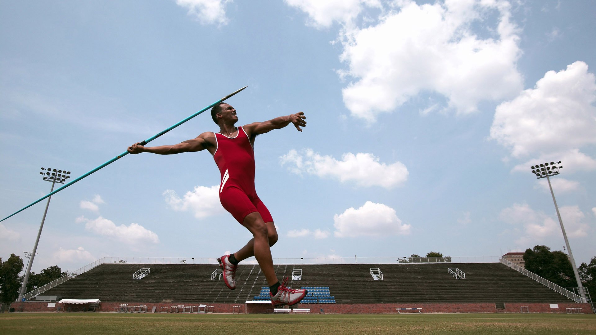 中国足球青训战略持续推进，中国足球青训大纲内容